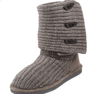 Bear Paw Grey Knit Boots